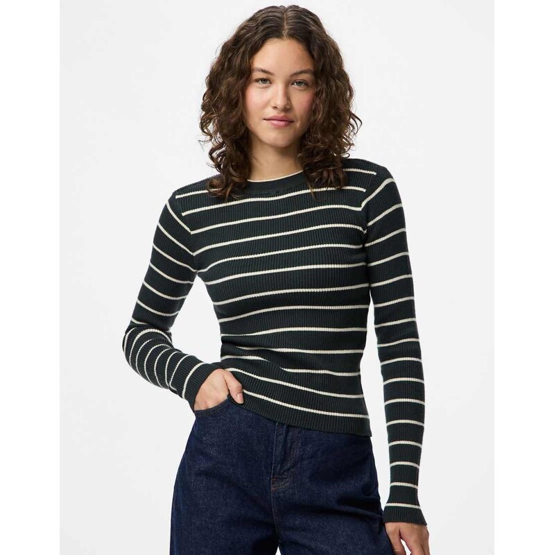 Pieces Knitted pullover in darkest spruce-Green