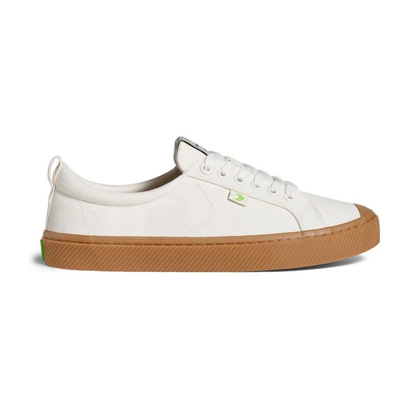 Dámské volnočasové boty Cariuma OCA Low Gum Off-White Canvas
