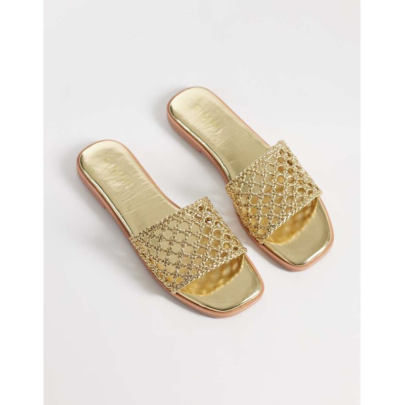 SIMMI Shoes Simmi London Luna woven flat sandals in gold 115681856