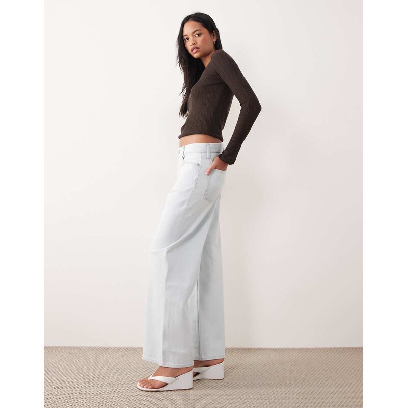 Calvin Klein Jeans low rise baggy jean in bleached blue