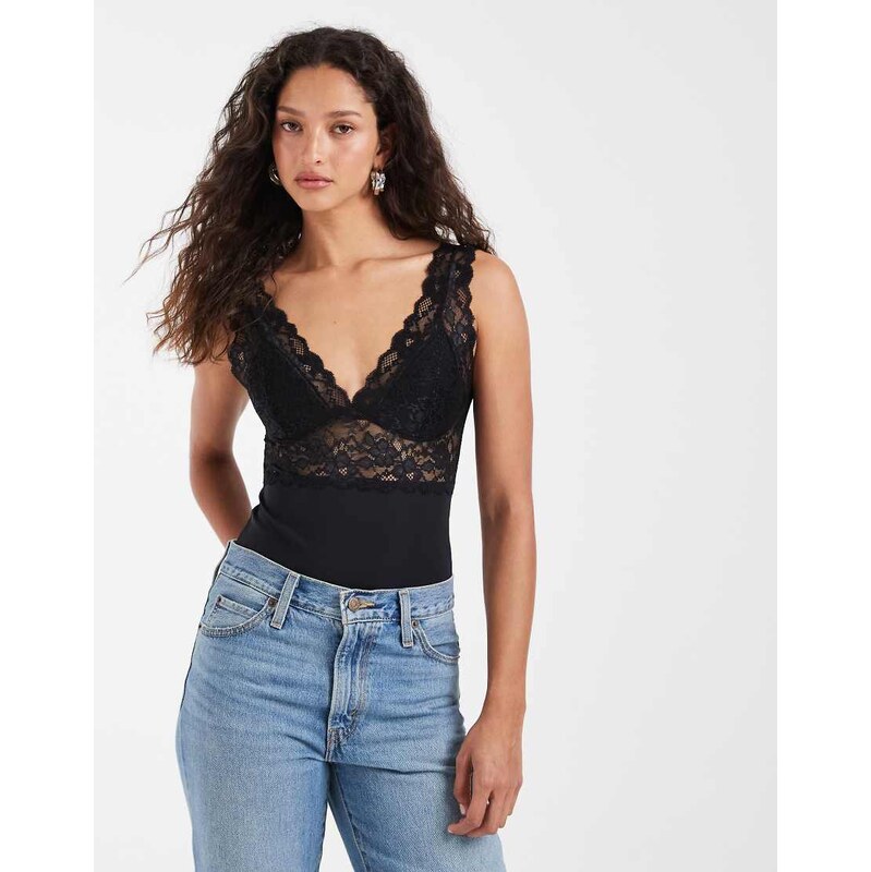 Vero Moda lace bodysuit in black 115529590