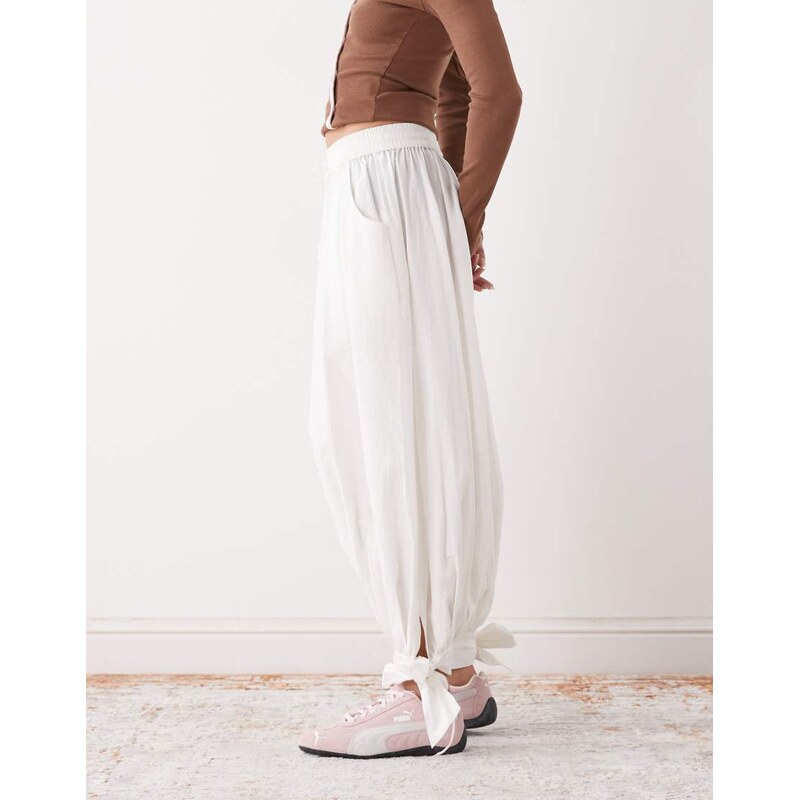 Susmies magnolia balloon trouser in white 115532116