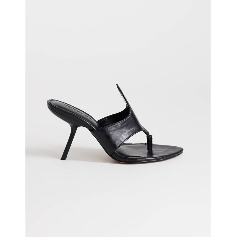Topshop Nora angular heeled mule sandal in black 115640331