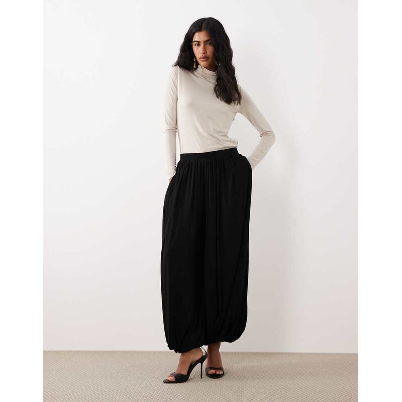 IYAL jersey cuffed balloon leg trousers in black-Brown 114375393