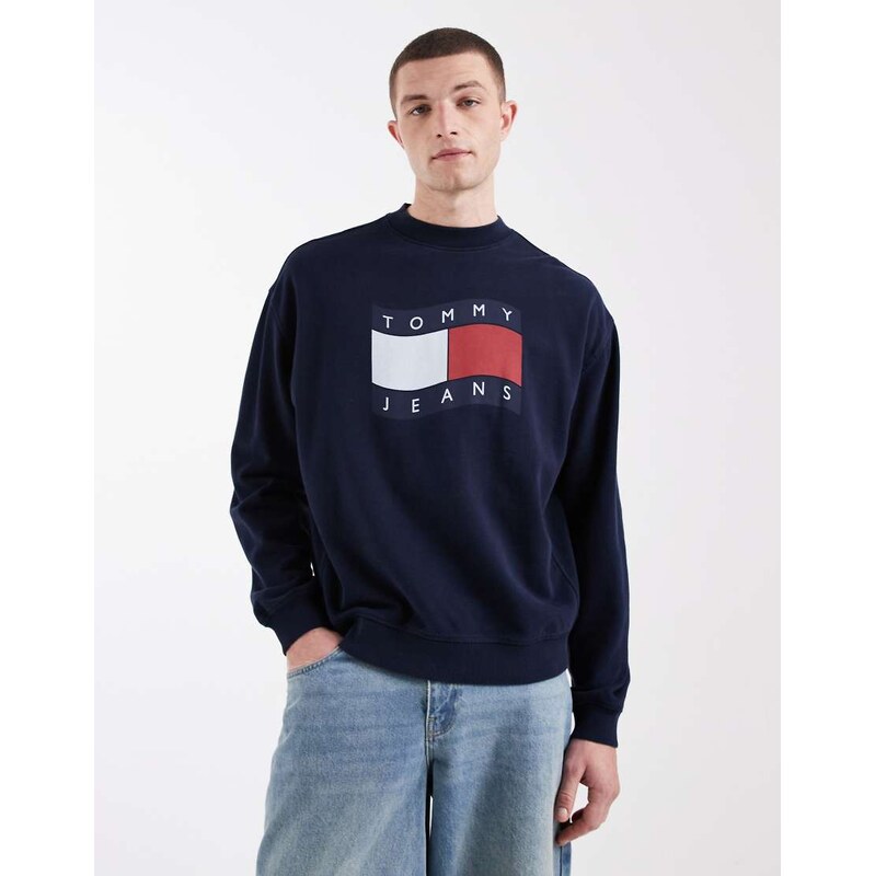 Tommy Jeans 90s wavy flag logo crewneck sweatshirt in navy