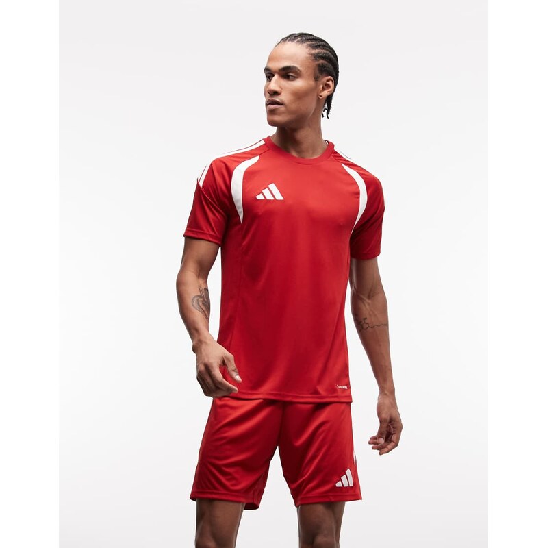 adidas performance adidas Football Tiro 26 shorts in red-White