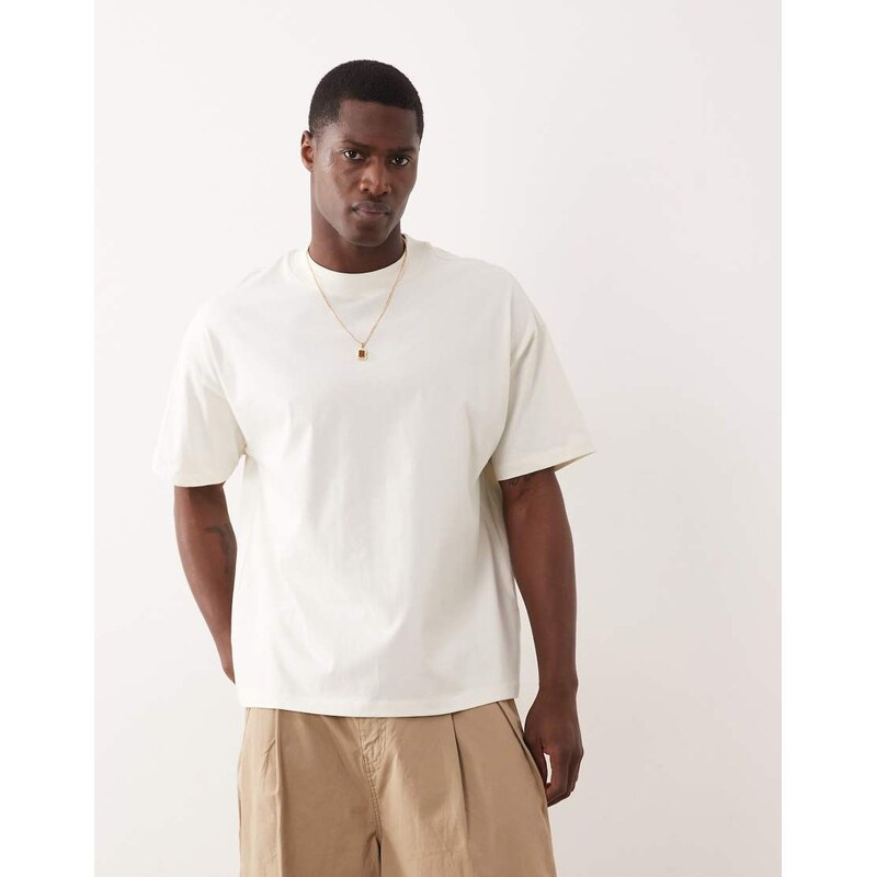 New Look boxy oversized t-shirt in cream-White