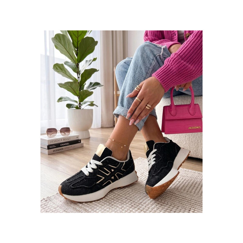 Sportovní boty na platformě model 227726 Solea 115552017