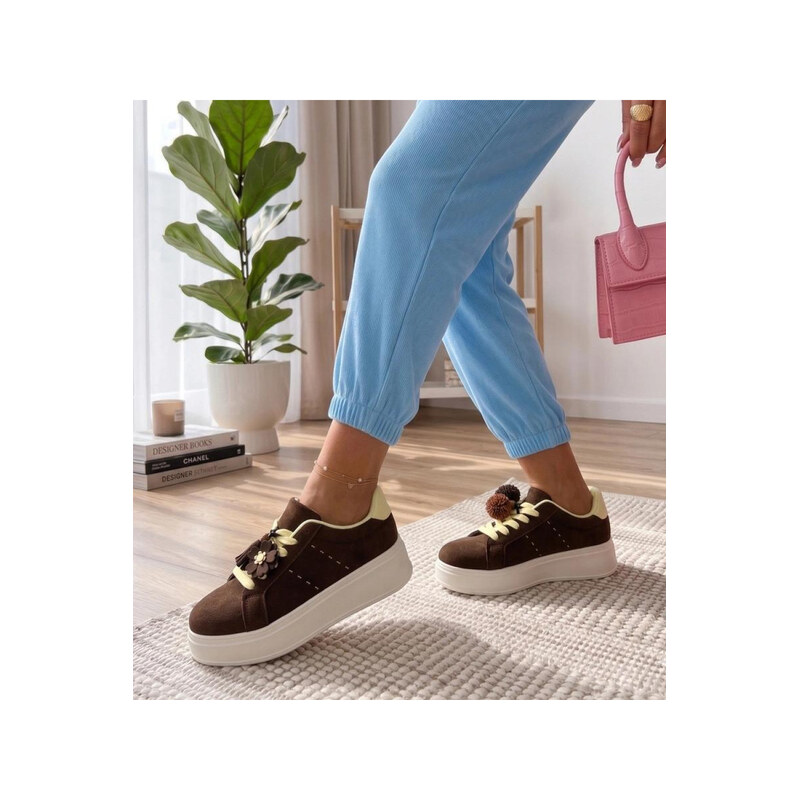 Sportovní boty na platformě model 227728 Solea 115552021