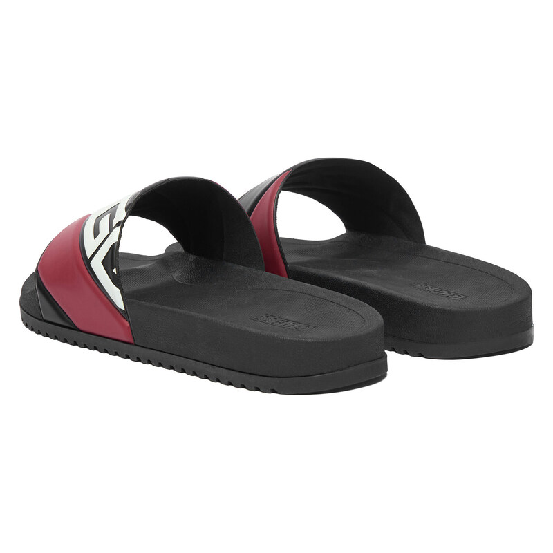 Nazouváky Guess