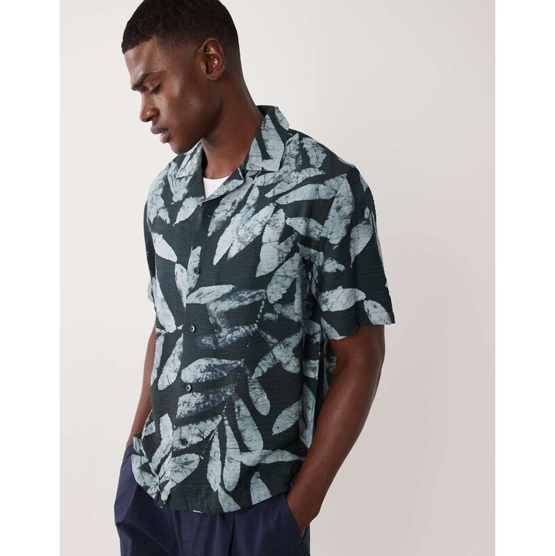 Mango abstarct leaf print shirt in green