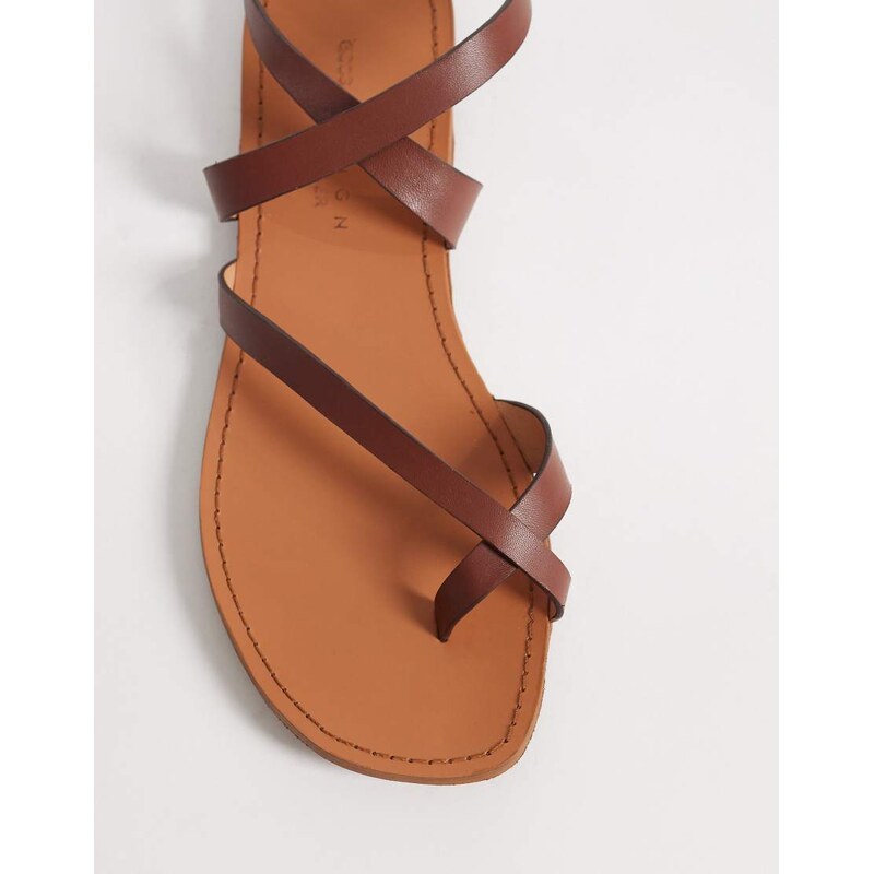 ASOS DESIGN Friction sandal in tan leather-Brown