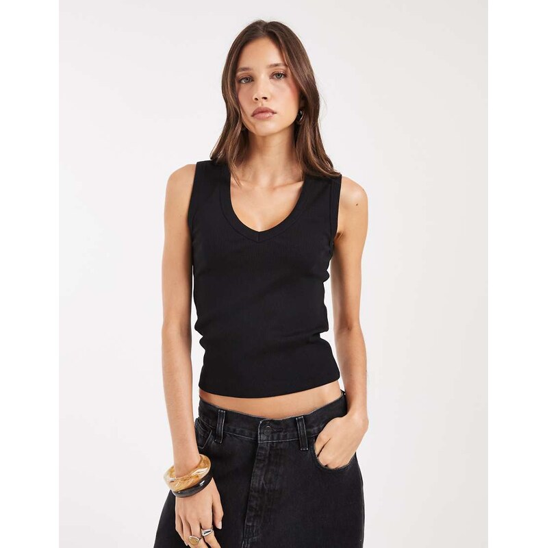 Vero Moda ribbed deep V vest top in black