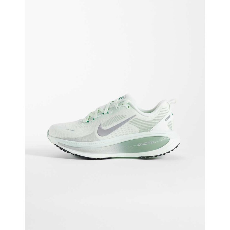 Nike Running Vomero 18 trainers in light green