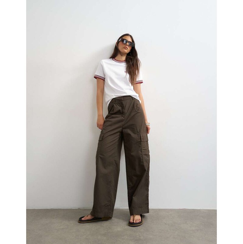 Topshop high rise barrel leg trousers with pleat in brown 115589497