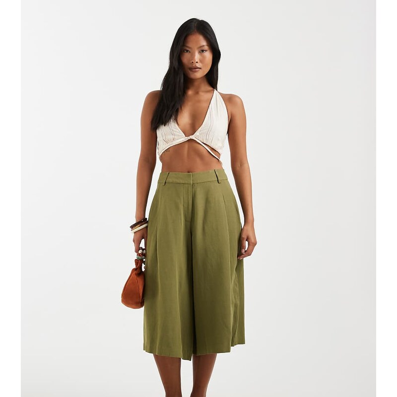 ASOS DESIGN Petite tailored culotte trousers with linen in khaki-Green 115589576