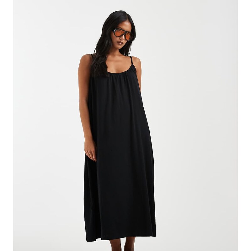 Vero Moda Petite chuck on cami maxi dress in black