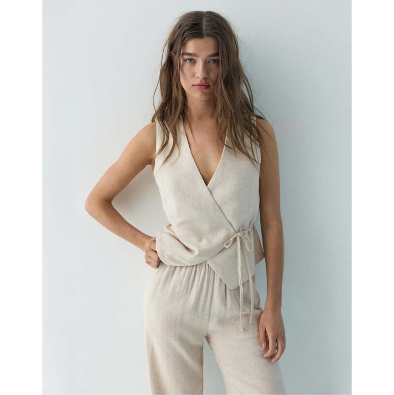 Pull&Bear Rustic vest with side tie fastening in beige-Neutral