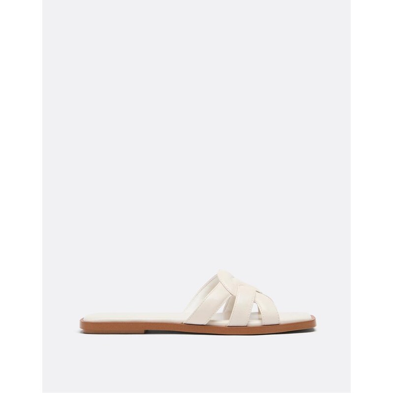 Stradivarius Flat slider sandals in ecru-White