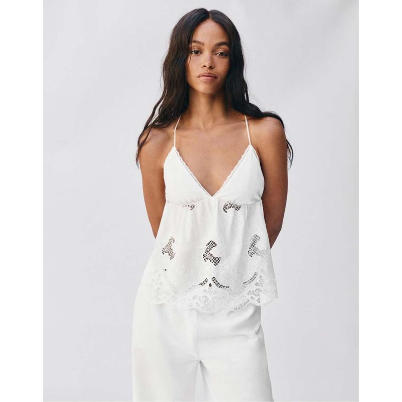Pull&Bear Embroidered halter top in white 115590024