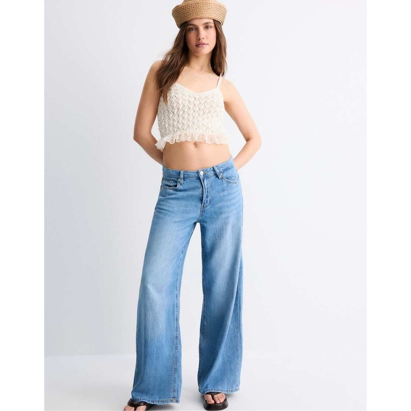 Stradivarius Mixed knit top in vanilla-White 115590037