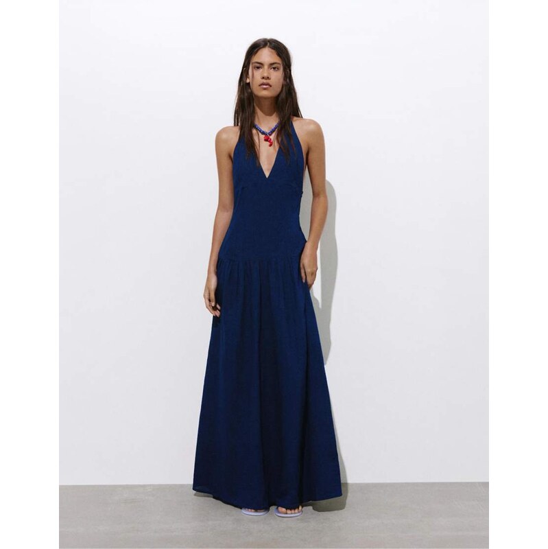 Pull&Bear Long halter denim dress in dark blue 115590063