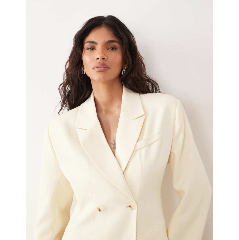 Gina Tricot shaped blazer in light yellow 115591679
