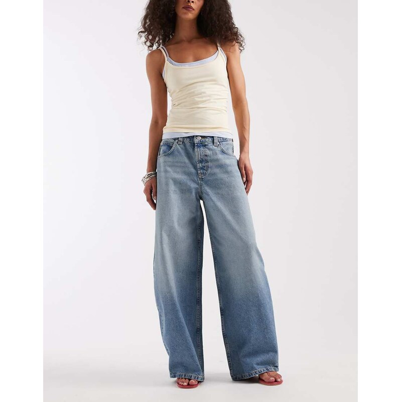 ASOS DESIGN baggy horseshoe jean in light mid wash-Blue