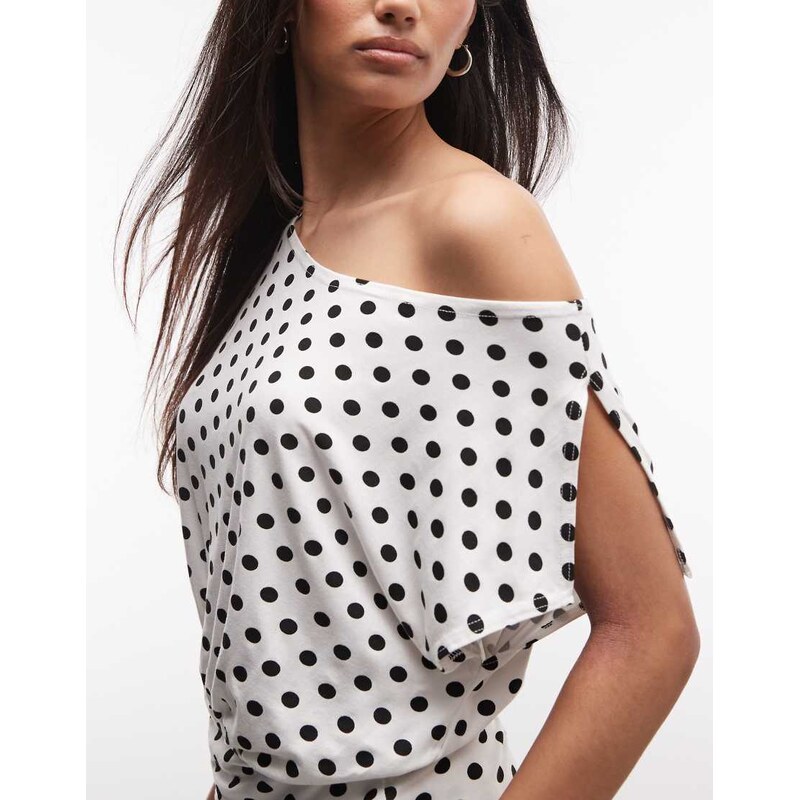COLLUSION off the shoulder drapey top in polka dot-White 115744296