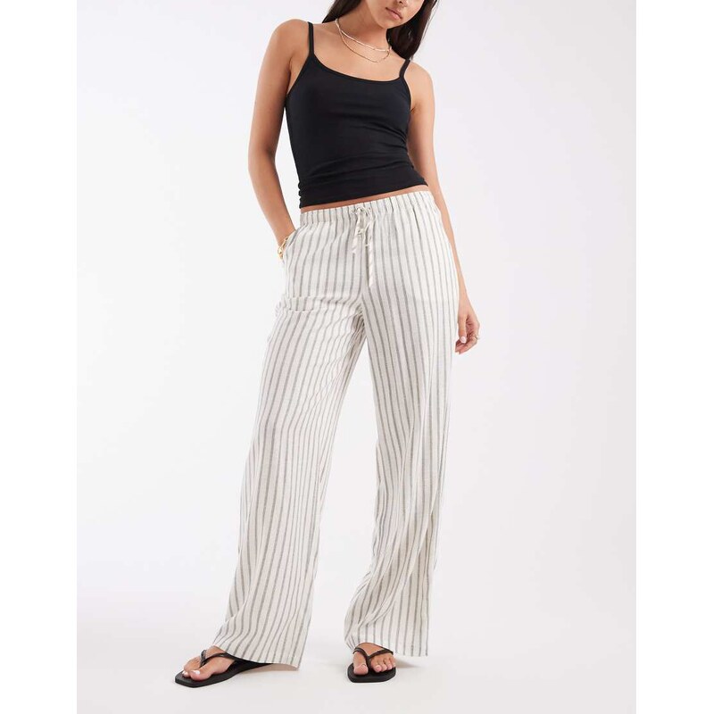 Vero Moda linen touch wide leg trouser with drawstring waist in cream 115610152