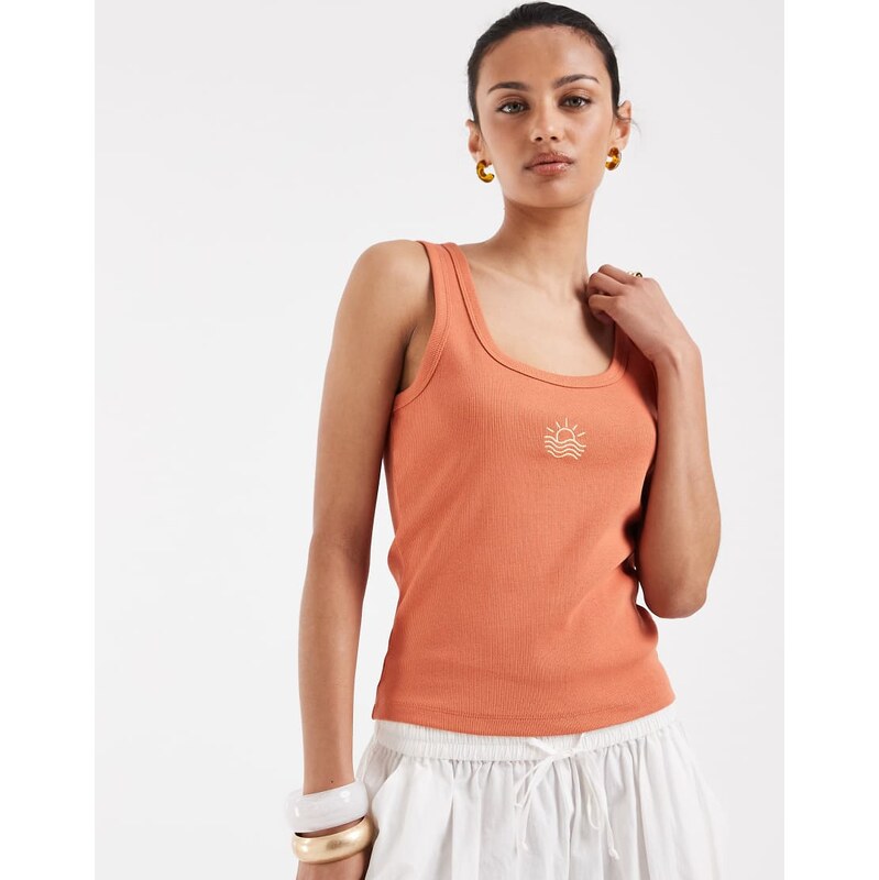 Vero Moda scoop neck ribbed vest with sun embroidered graphic in