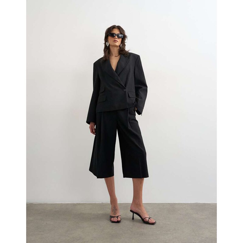 Topshop low slung culotte in black 115610203