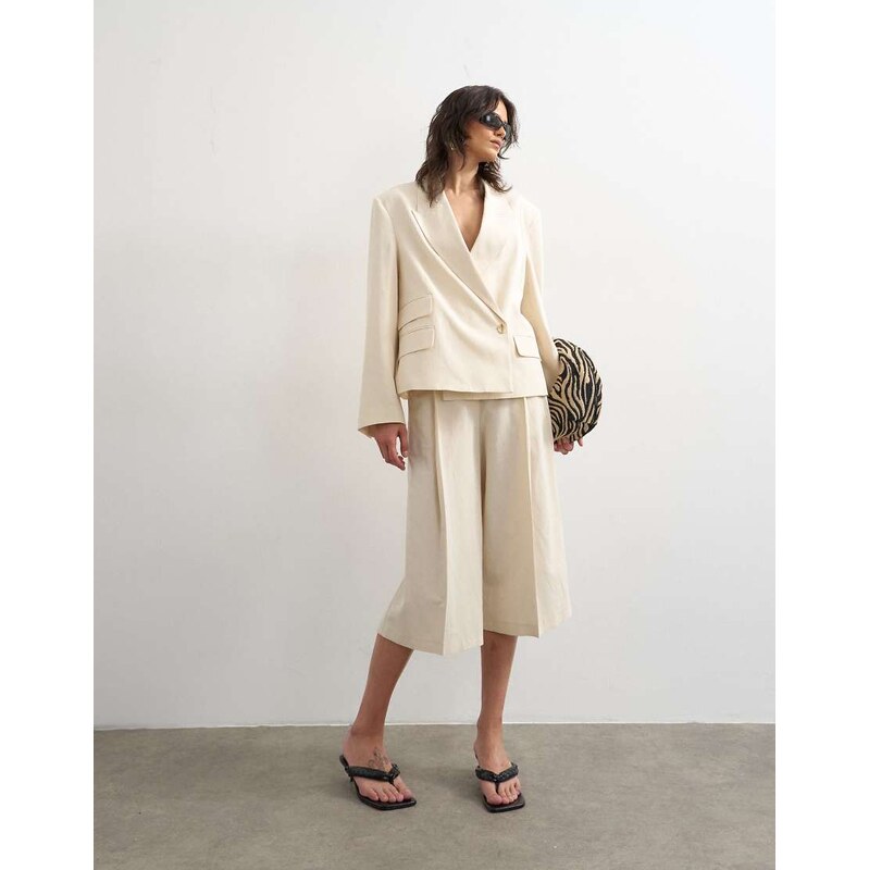 Topshop low slung culotte in ecru-Neutral 115610204