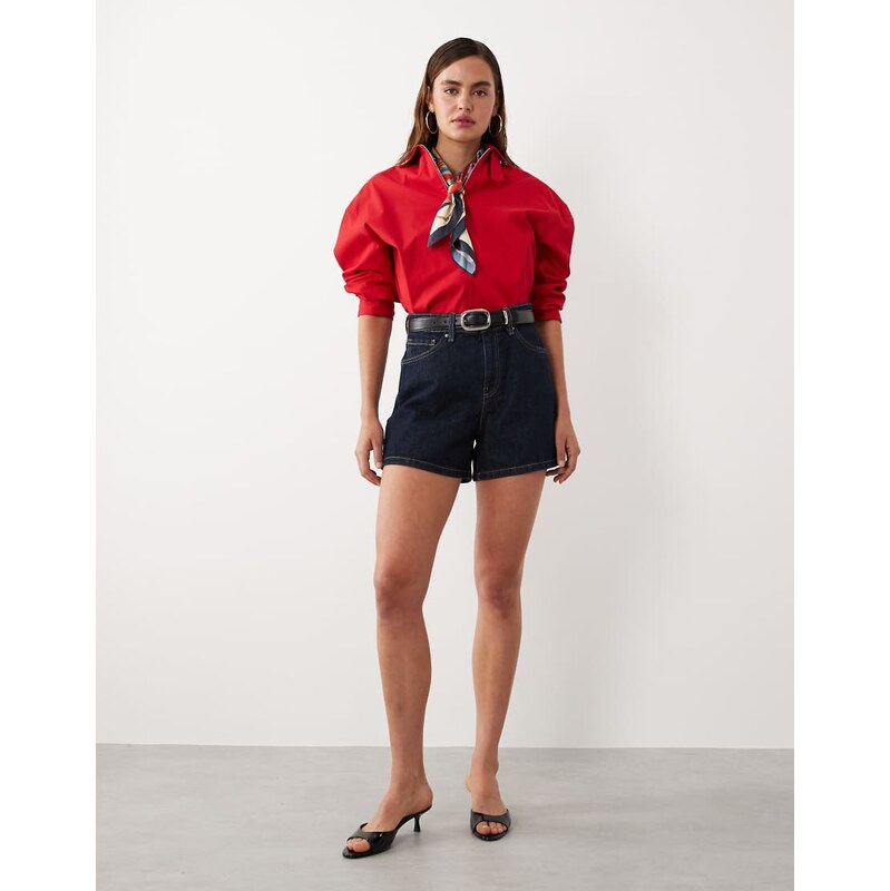 Mango starring Hailey Bieber denim shorts in indigo-Blue