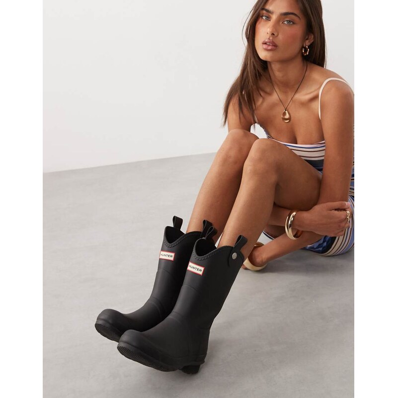 Hunter Original cowboy wellington boot in black 115614687