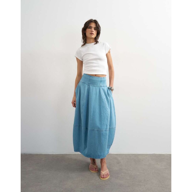 Topshop denim barrel seamed maxi skirt in bleach-Blue
