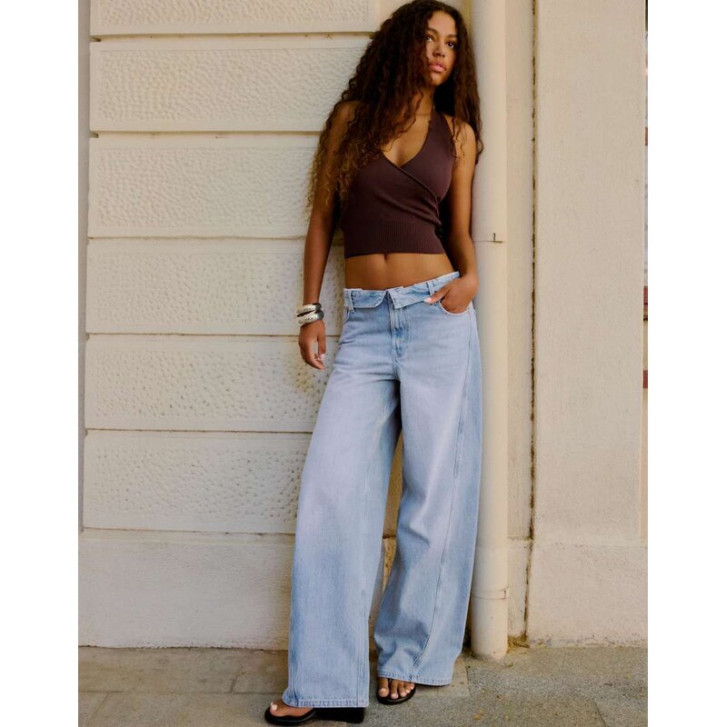 Bershka Barrel jeans with folded waist in mid blue