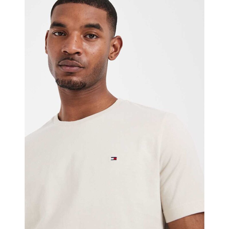 Tommy Hilfiger essential regular fit t-shirt in light beige