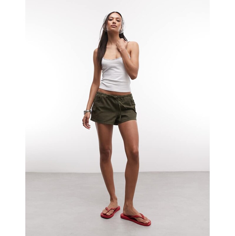 COLLUSION booty cargo short in khaki-Green