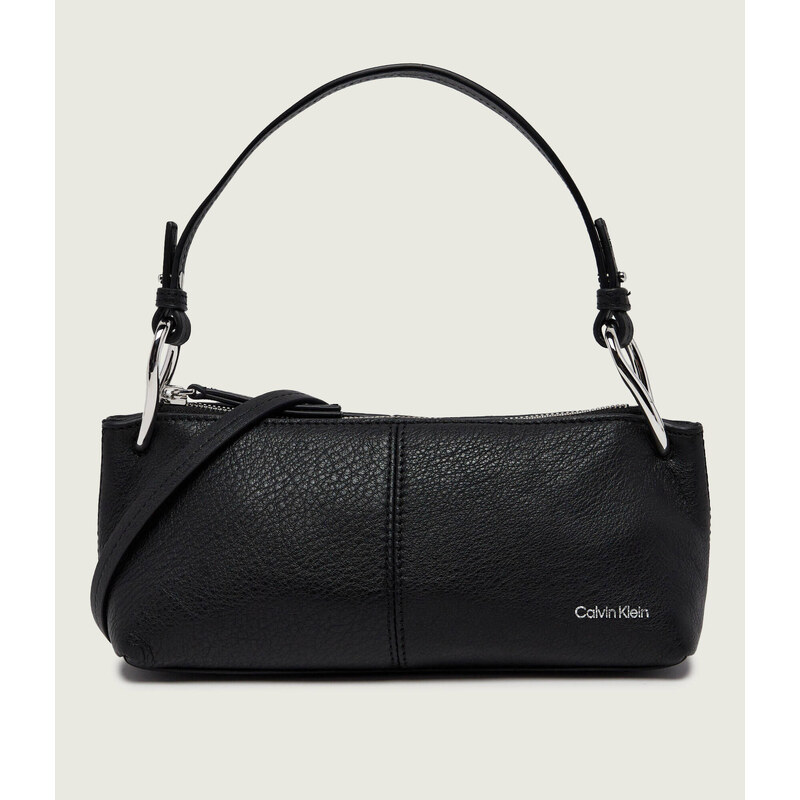 Calvin Klein Kožená kabelka na rameno