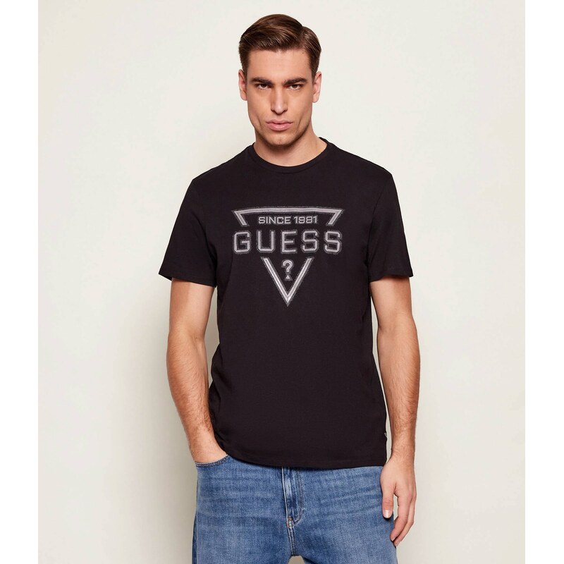 GUESS Tričko PAINTED TRIANGLE | regular fit