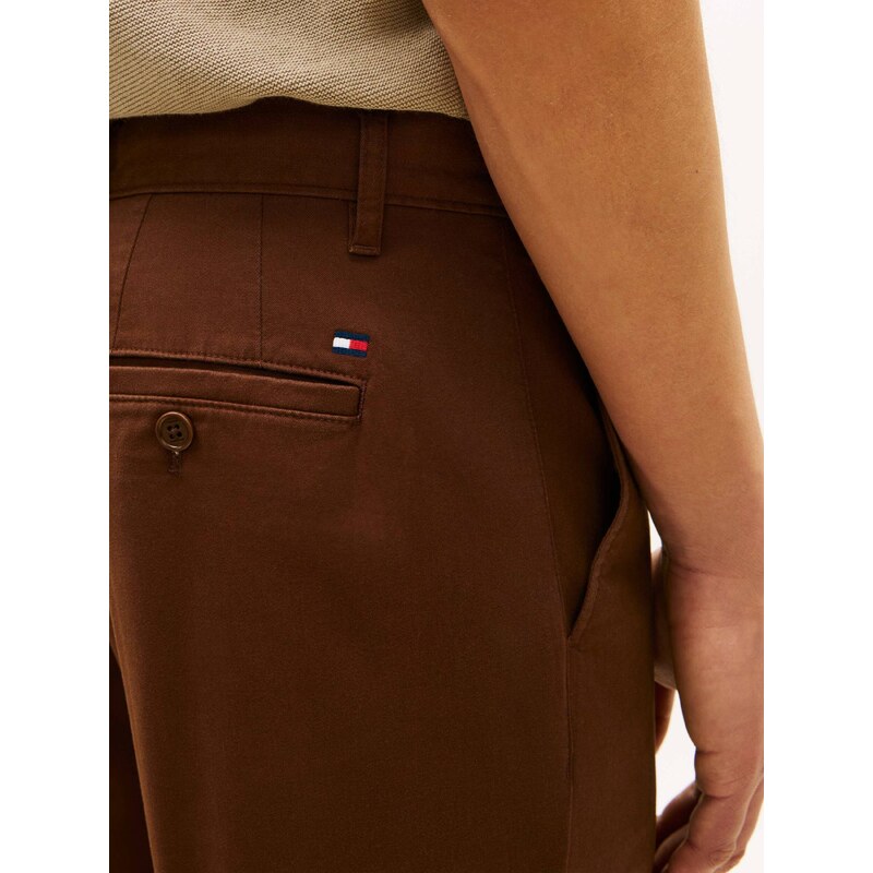 Tommy Hilfiger Kalhoty chino Denton TH x F.C. Liverpool | Straight fit