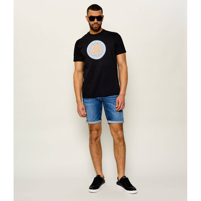 GUESS Tričko MOSAIC TILE | regular fit
