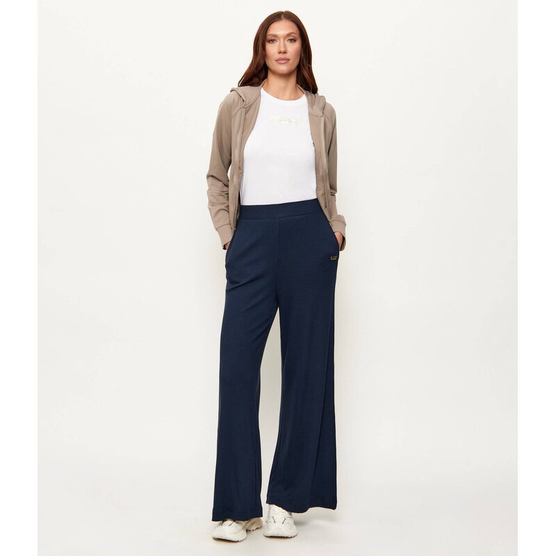 Armani Exchange Tričko | Slim Fit