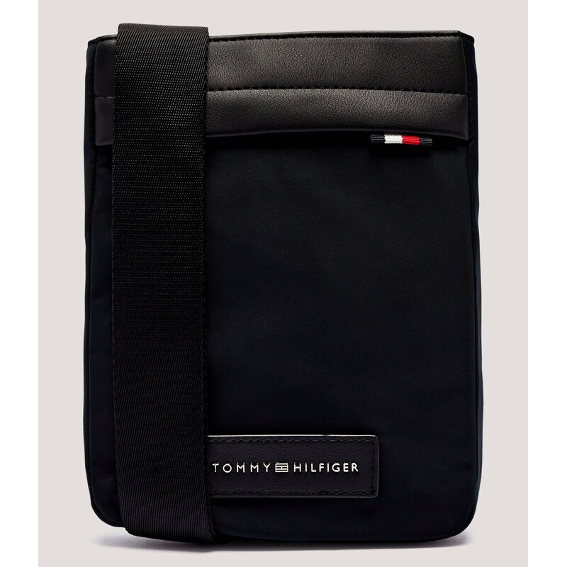 Tommy Hilfiger Reportérka