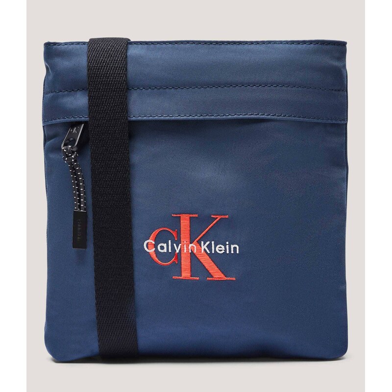 Calvin Klein Reportérka