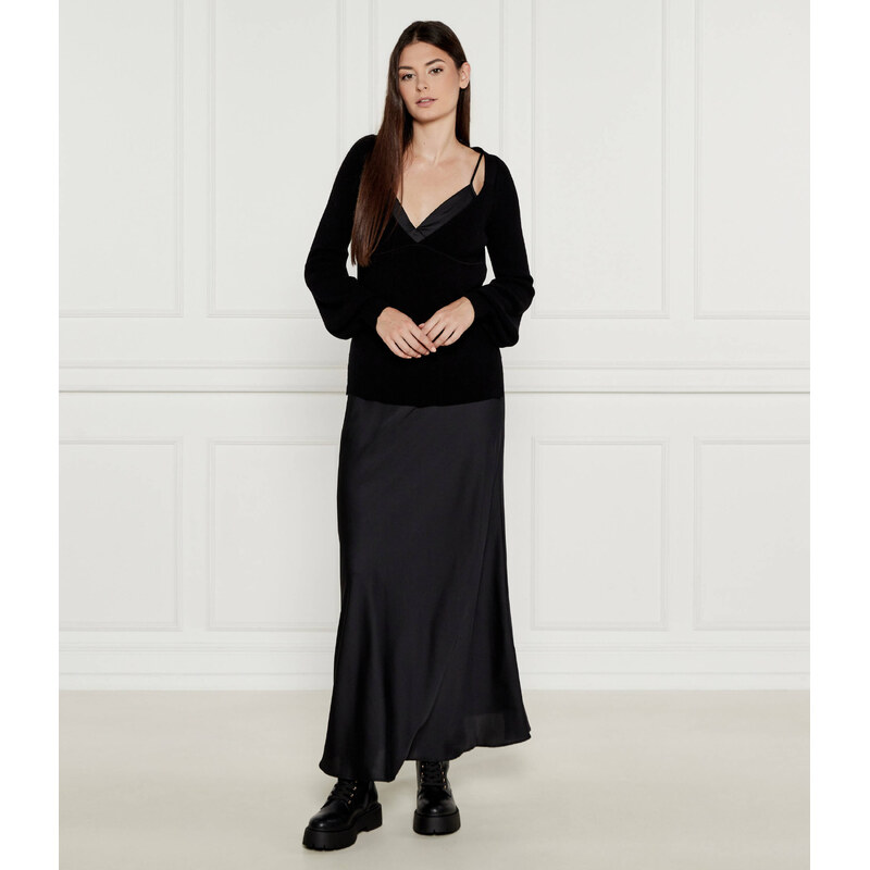 TWINSET Šaty + svetr | Relaxed fit