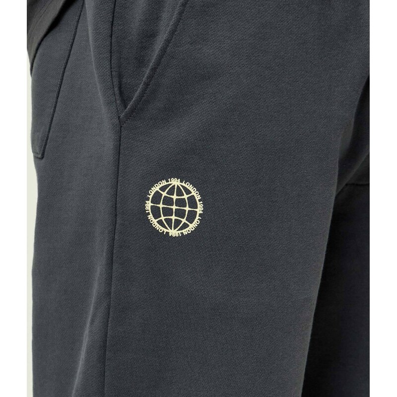 AllSaints Tepláky EMBLEM | Loose fit