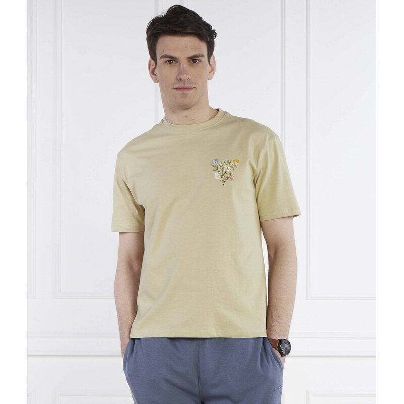 GUESS Tričko SS CN SMALL ABSTRACT | Classic fit