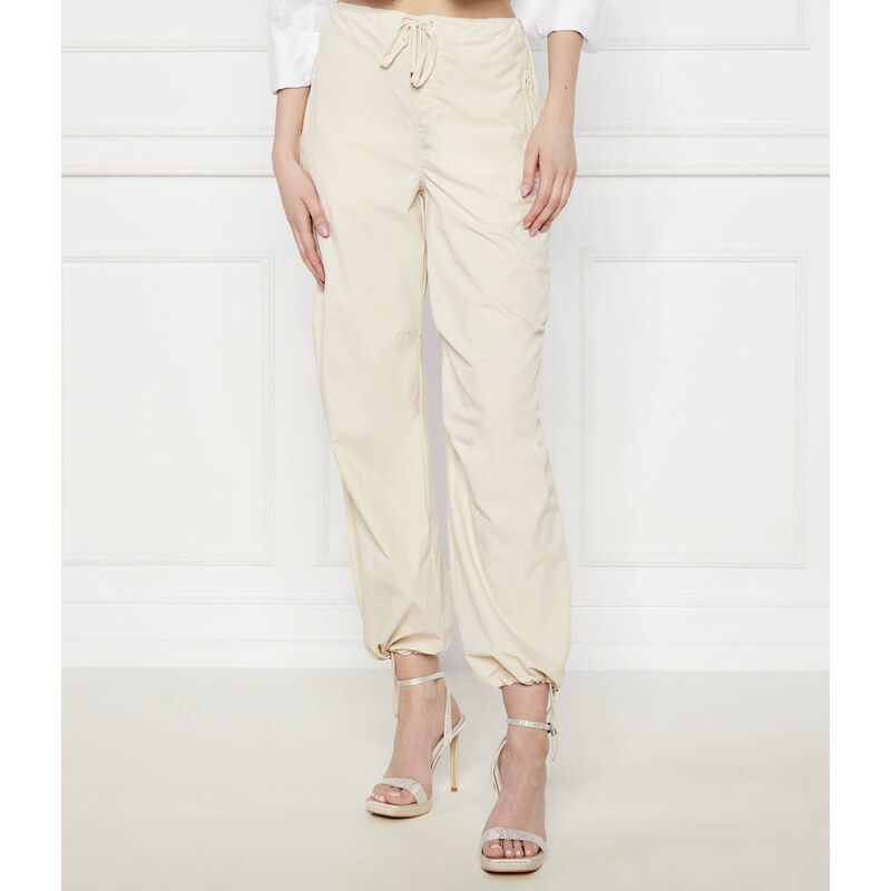 Juicy Couture Kalhoty AYLA PARACHUTE | Oversize fit